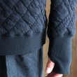 画像9: 「尾州」ダイヤ柄コットンキルト ミリタリースリーブ フィンガーホール付き 布帛ヘンリーネック【MADE IN JAPAN】『日本製』 / Upscape Audience (9)