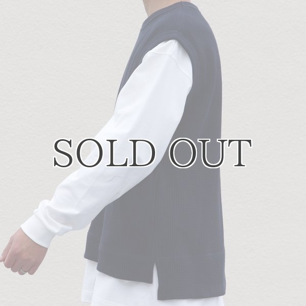 画像4: ビッグワッフル クルーネック サイドスリットポケ付ベスト【MADE IN JAPAN】『日本製』【送料無料】 / Upscape Audience (4)