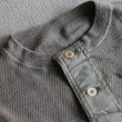 画像18: DEAD STOCK / SWEDISH ARMY M-39 Henly Neck Tee (スウェーデン軍 M-39 ヘンリーネックアンダーシャツ） (18)