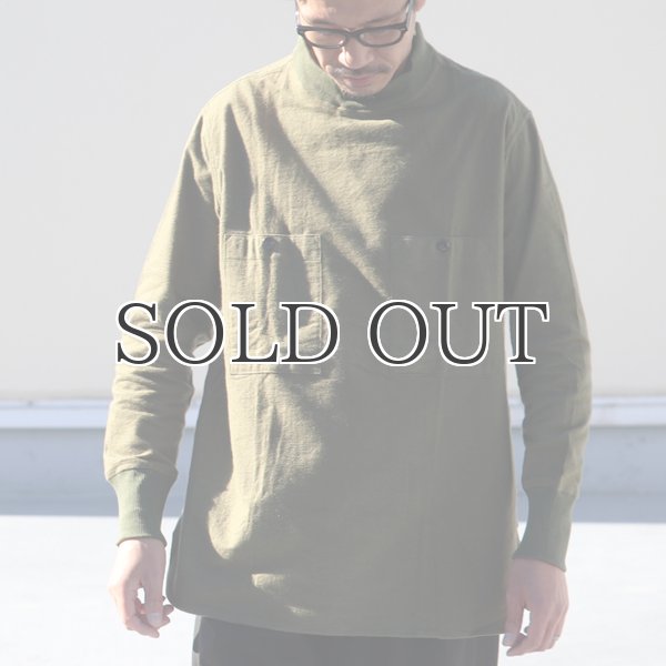 画像2: DEAD STOCK / Hungarian Army Flannel Mock Neck Round Shirts（ハンガリー軍フランネルモックネックラウンドシャツ） (2)