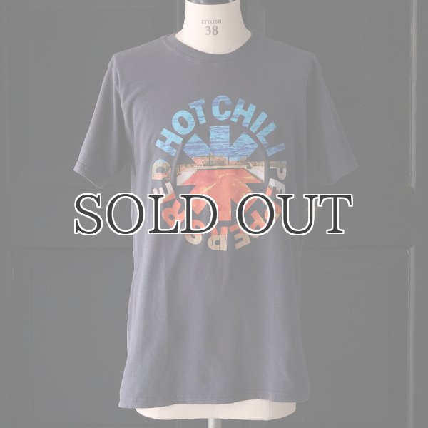 画像2: THRIFTY LOOK スリフティルック/ "RED HOT CHILI PEPPERS" TEE (2)