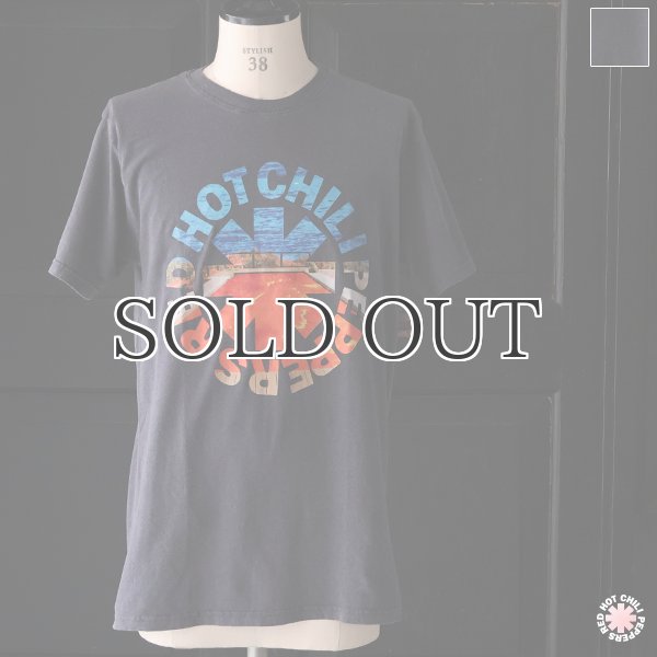 画像1: THRIFTY LOOK スリフティルック/ "RED HOT CHILI PEPPERS" TEE (1)