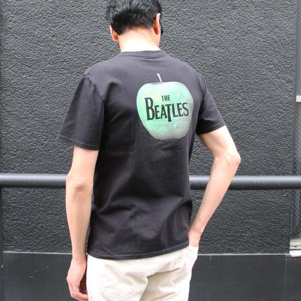 【RE PRICE / 価格改定】BEATLES ロゴプリントUSAファブリック丸胴国産ポケットTEE【FABRIC MADE IN USA