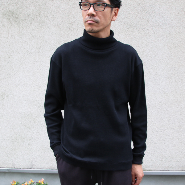 画像: 度詰ワッフル タートルネック フィンガーホール L/S【MADE IN JAPAN】『日本製』/ Upscape Audience