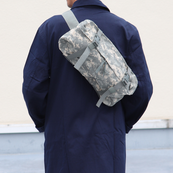 画像: DEADSTOCK/ U.S. MOLLE2 Waist Bag UCP（アメリカ軍MOLLE2ウエストバッグ）