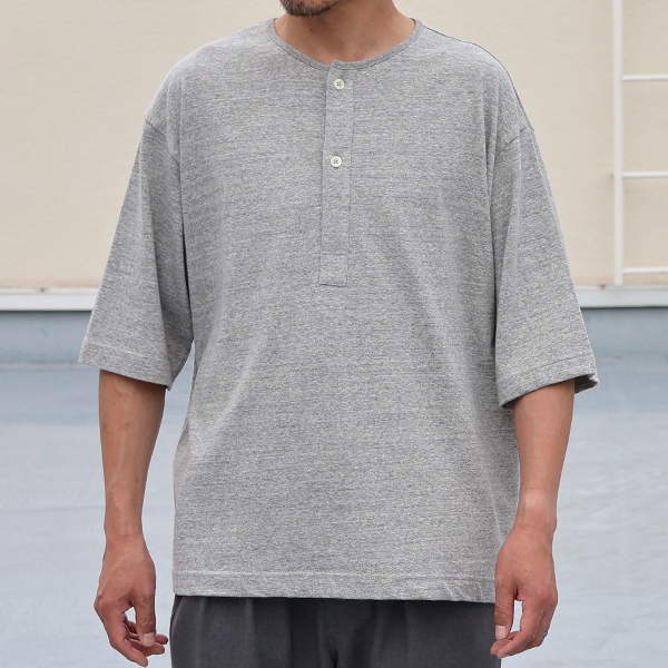 画像2: 「和歌山」ラフィー天竺 （5.5オンス）ハーフスリーブ スリーピングヘンリー Tシャツ【MADE IN JAPAN】『日本製』/ Upscape Audience (2)