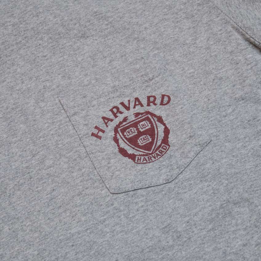 画像: 【RE PRICE / 価格改定】Harvard University "HARVARD" 7.1oz米綿丸胴オールドプリントクルーネックポケットT / Audience