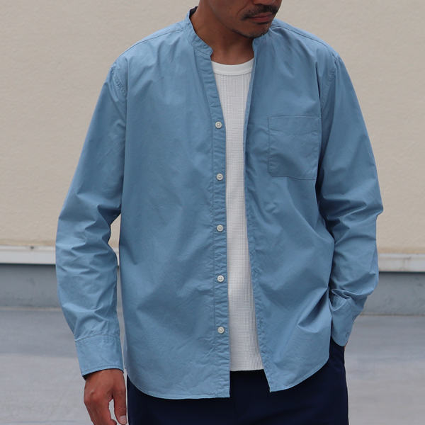 画像2: タイプライターVネックバンドカラー L/S シャツ【MADE IN JAPAN】『日本製』/ Upscape Audience (2)