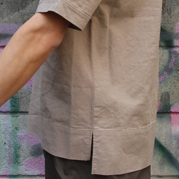 画像: 綿麻ビンテージソフトキャンバス キーネック コンチョ釦 5/Sシャツ【MADE IN JAPAN】『日本製』/ Upscape Audience