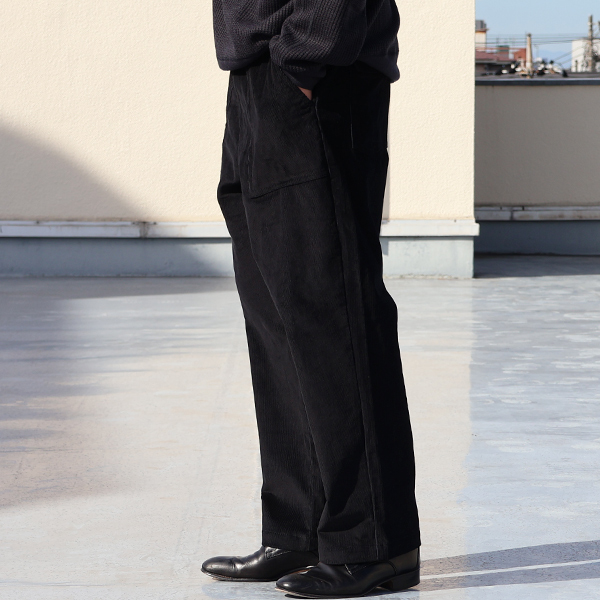 画像4: 14W（ウェル）コットン コーデュロイ 「マンチェスター」ベイカー イージー ワイドパンツ【MADE IN JAPAN】『日本製』【送料無料】/ Upscape Audience (4)
