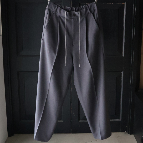 画像8: Naturemier（ナチュレミア）TECH ウールライクツイル 1タック ワイド バレル イージーパンツ【MADE IN JAPAN】『日本製』【送料無料】/ Upscape Audience (8)