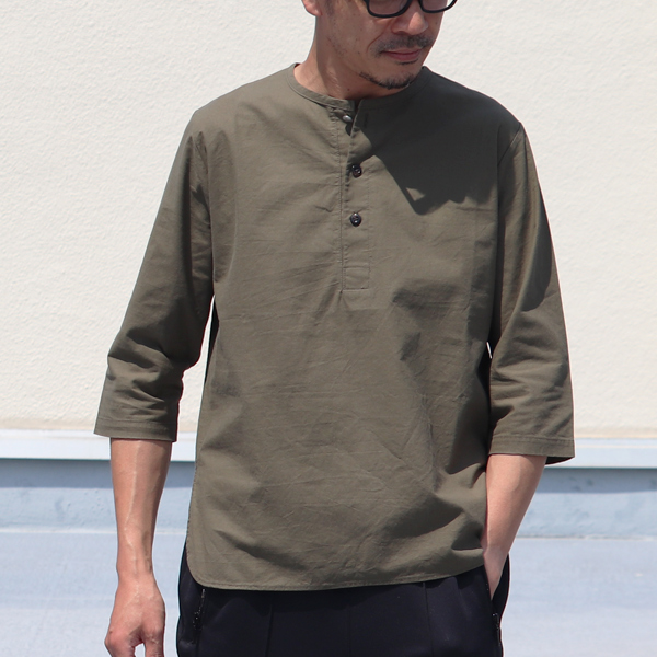 画像2: コットンクロス C/Nヘンリー コンチョ釦 7分袖シャツ【MADE IN JAPAN】『日本製』 / Upscape Audience (2)
