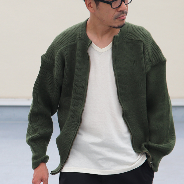 画像2: DEAD STOCK / SWEDISH ARMY M-59 WOOL ZIP UP SWEATER（スウェーデン軍M-59ウールジップアップセーター） (2)