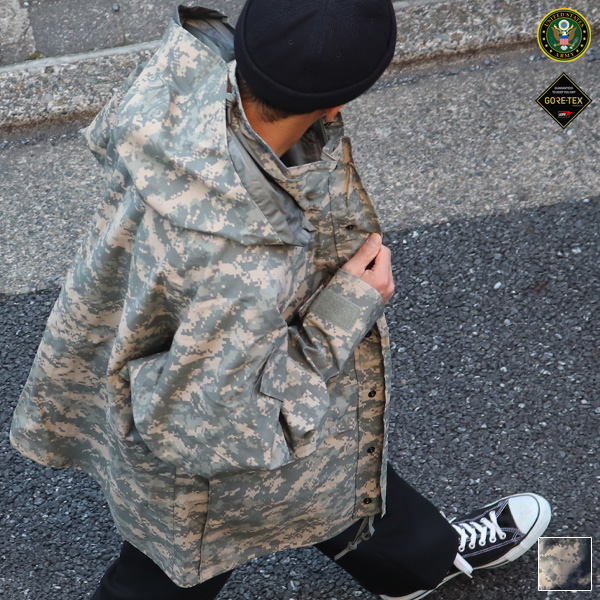 DEAD STOCK / US ARMY ECWCS GORE-TEX PARKA GEN2 ACU(UCP)（米軍 エク